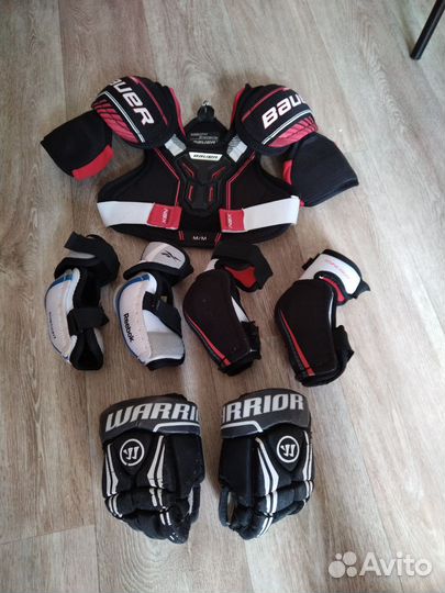 Хоккейная форма, экипировка