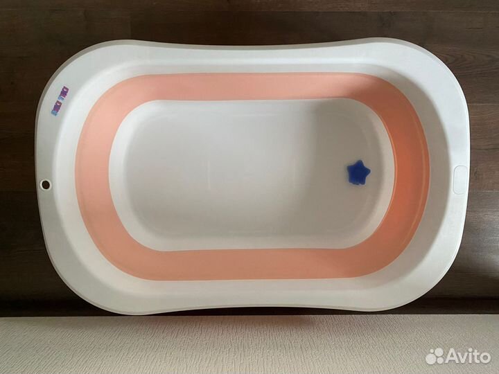Складная пластиковая детская ванночка