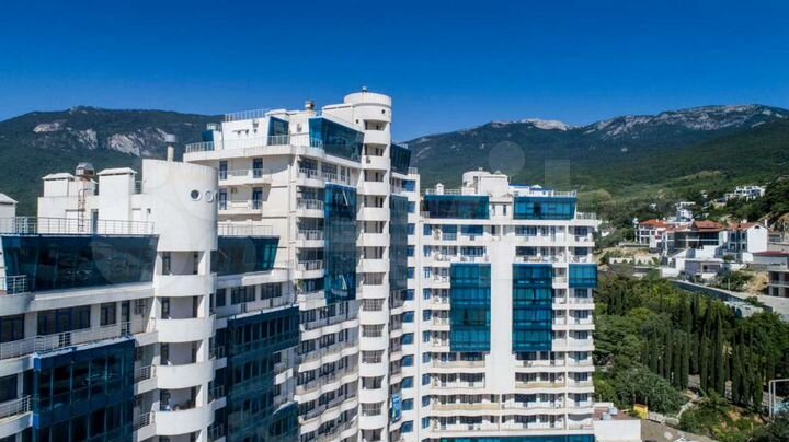 1-к. квартира, 62 м², 1/10 эт.