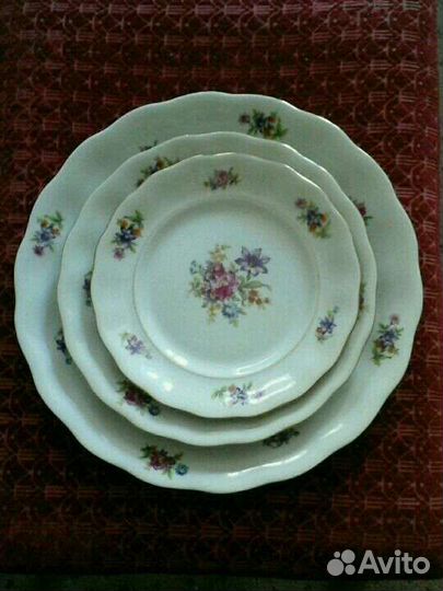 Антикварные тарелки