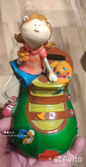 Керамические фигурки и фигурка-копилка