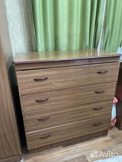 Комплект мебели в спальню бу