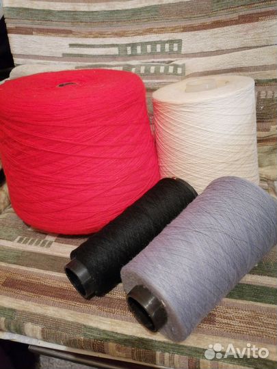 Нитки швейные бабины