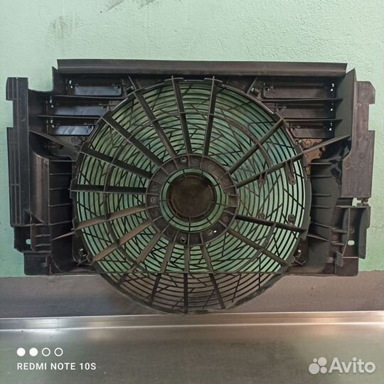 Бмв Рамка вентилятора Е53