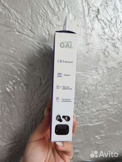 Беспроводные наушники новые