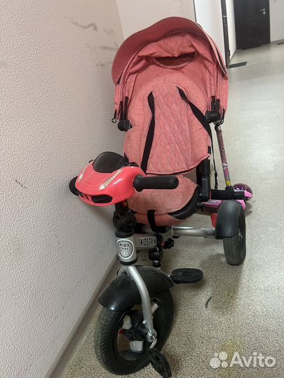 Детский трехколесный велосипед