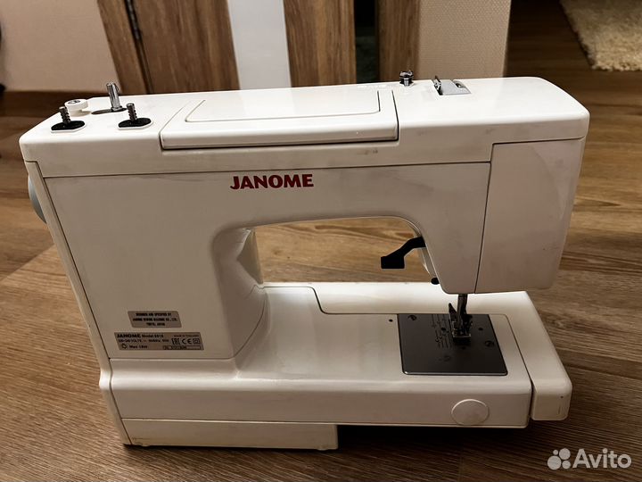 Швейная машина janome 5515