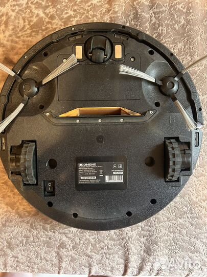 Робот пылесос redmond