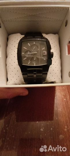 Часы diesel DZ4261