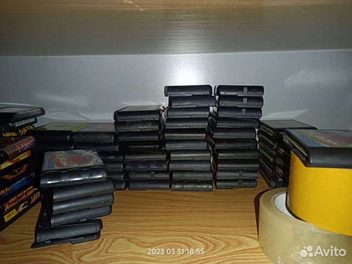 Картриджи на Sega Mega Drive много