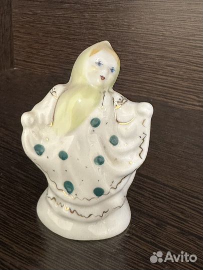 Плясунья фарфоровая статуэтка сссср