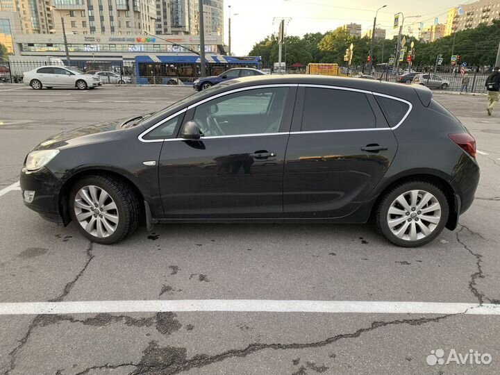 Opel Astra 1.6 AT, 2012, 171 000 км
