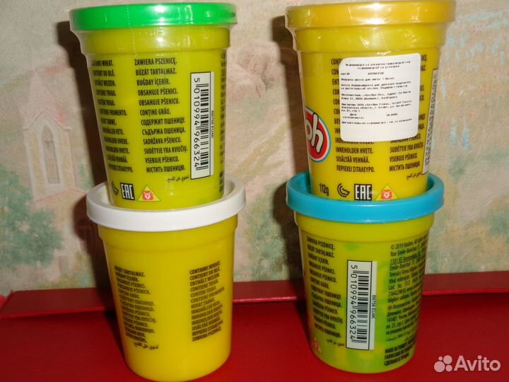 Пластилин Play-Doh и мелки