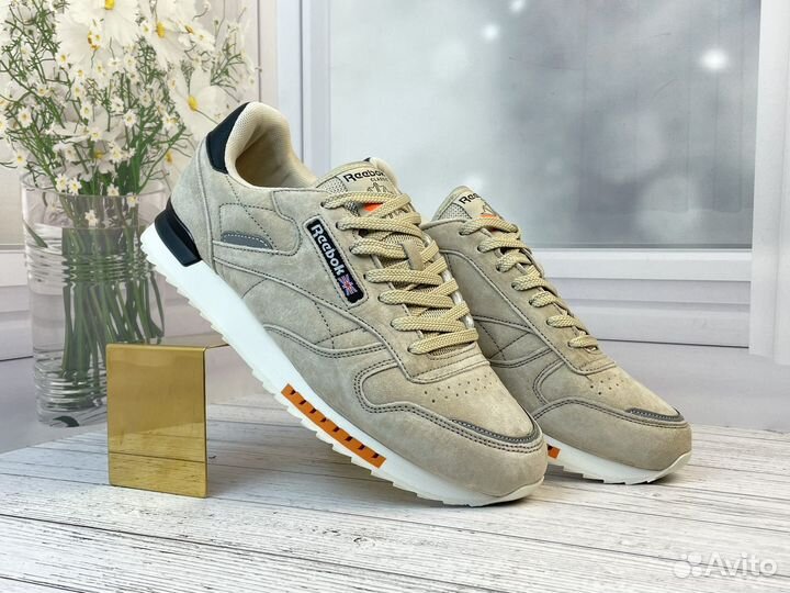 Кроссовки reebok classic замшевые