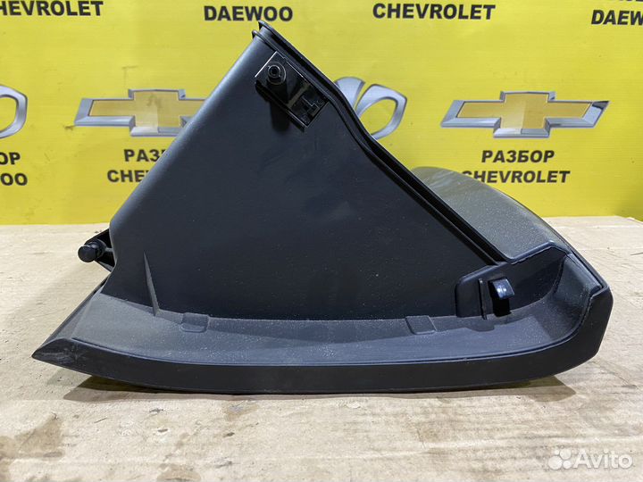 Бордачек Шевроле cruze