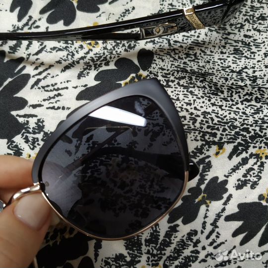 Очки солнцезащитные, платок бандана