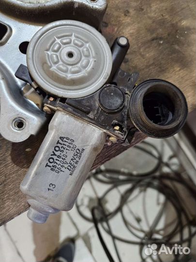 Стеклоподъемник toyota corolla 120