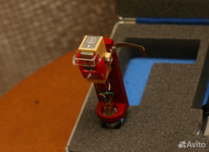 Audio Technica AT-10 G RD Шелл