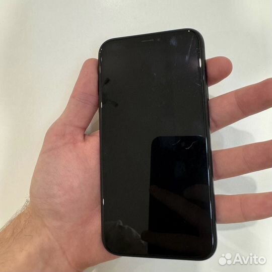 iPhone Xr, 64 ГБ