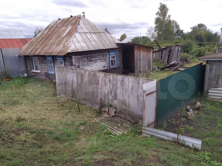 Дом 25 м² на участке 4 сот.