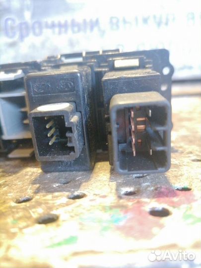 Блок управления света фар Hyundai Accent