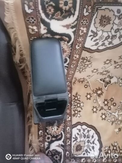 Подлокотник на hyundai solaris