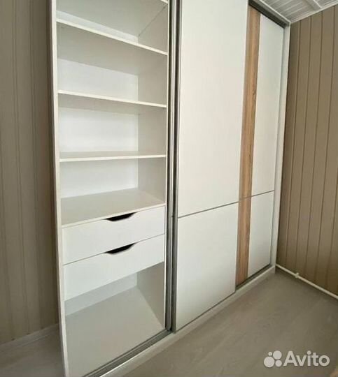 Шкаф стенка