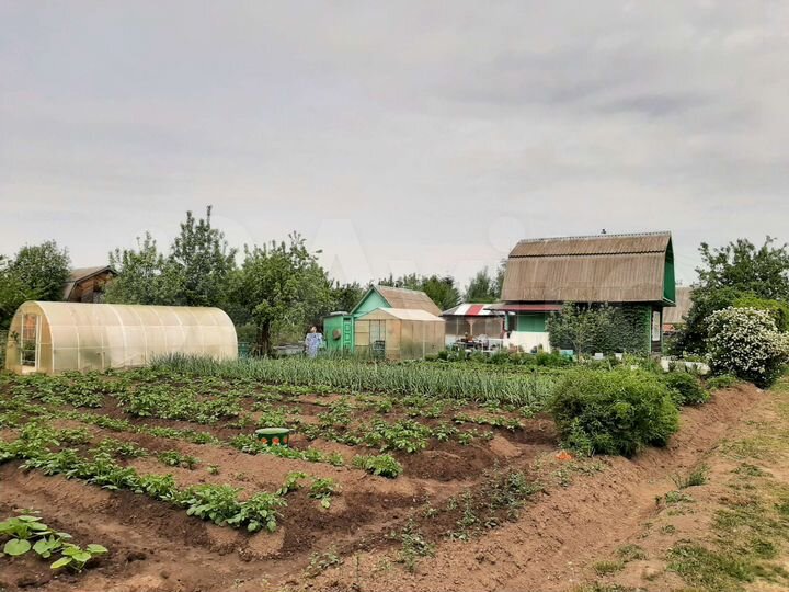 Дом 40 м² на участке 5 сот.