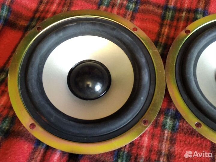 Динамики 145 мм 8 Ом 20 Вт