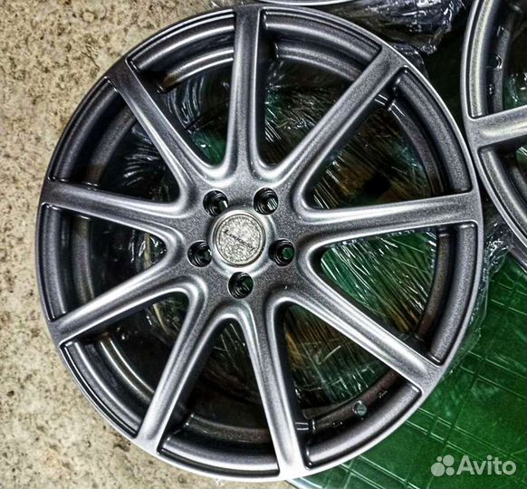 Легчайшие диски Weds R18 5-100 как новые