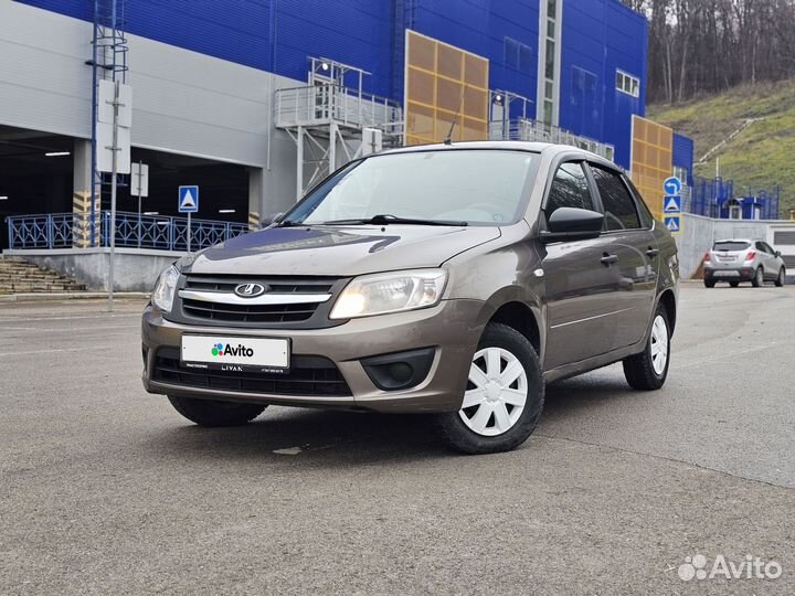 LADA Granta 1.6 МТ, 2017, 141 123 км