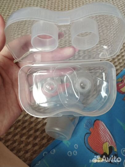 Накладки на грудь