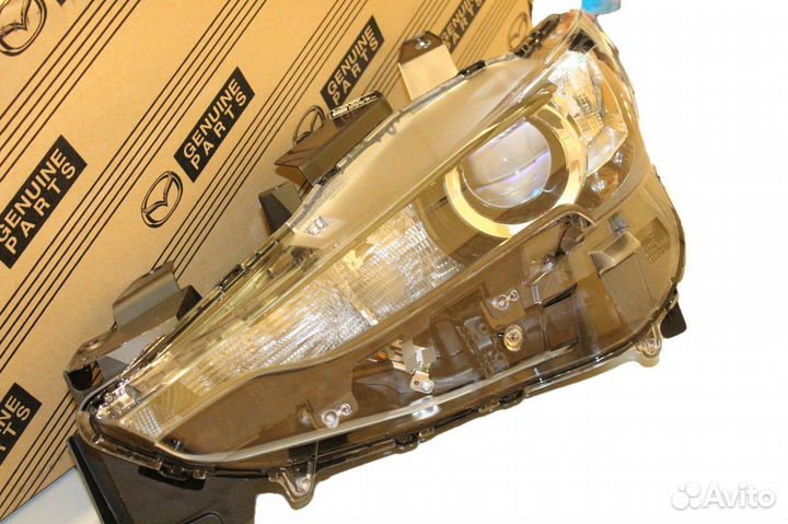 Фара левая Mazda CX5 2019- KF галоген, оригинал