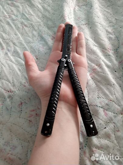 Нож бабочка расческа