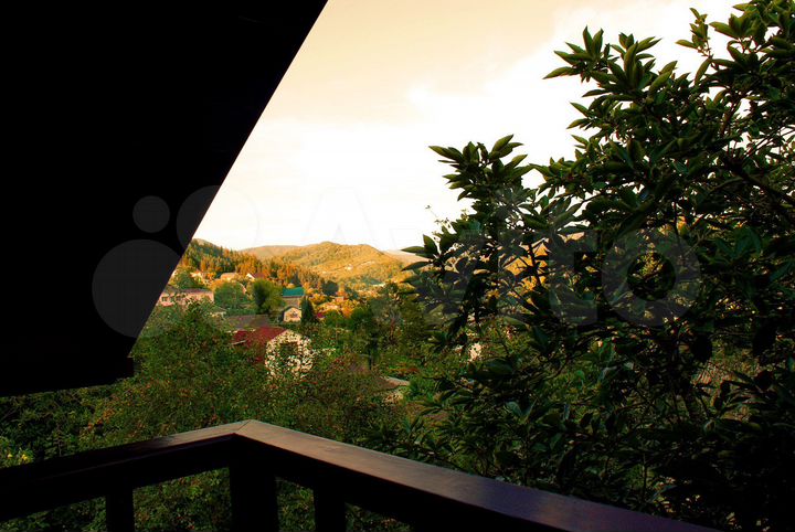 Дом 300 м² на участке 19,7 сот.