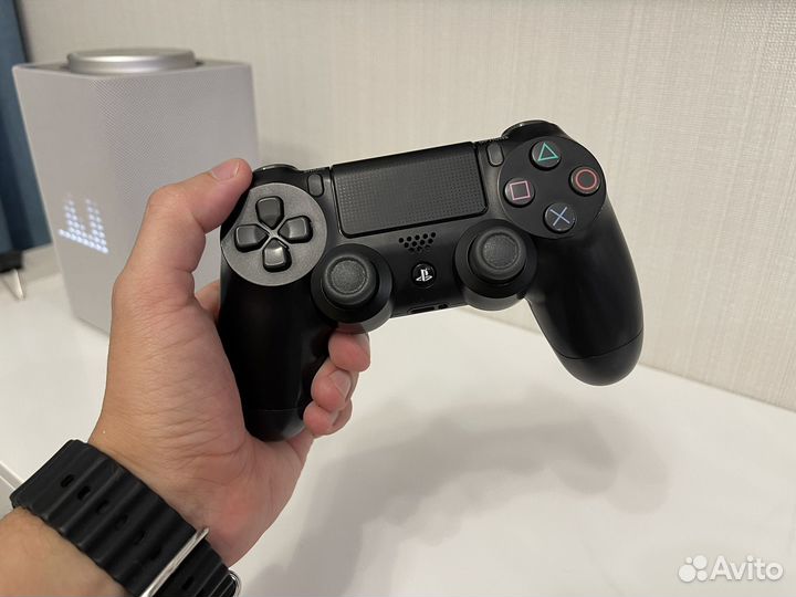 Геймпад PS4 DualShock 4 v2 оригинал