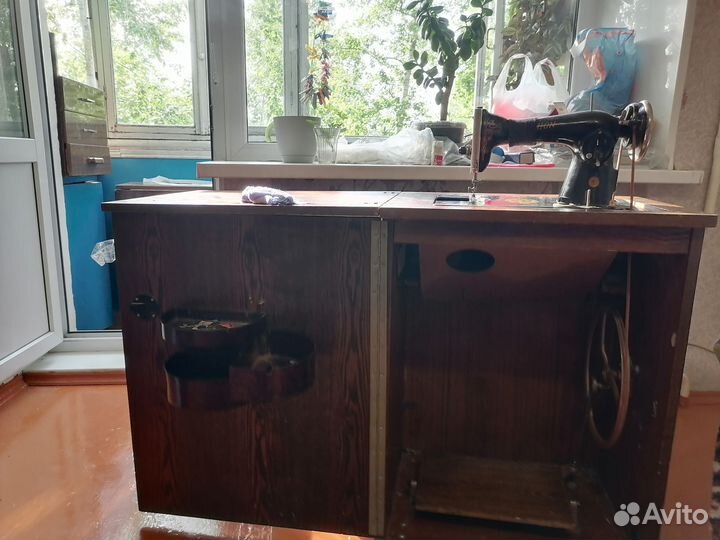 Швейная машинка