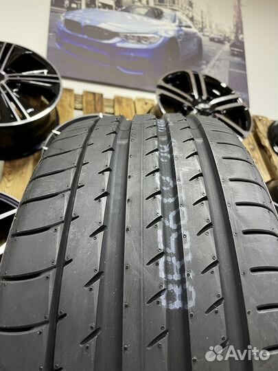 Yokohama Advan Sport V105S 235/40 R19 96Y