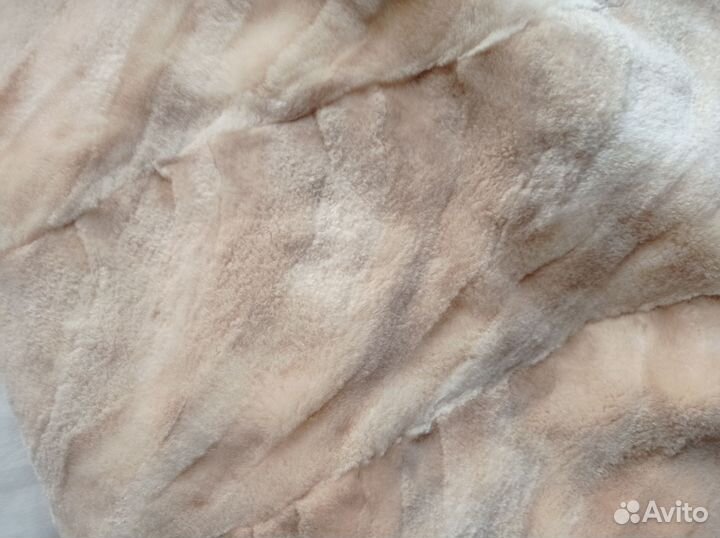 Манто норковое с капюшоном