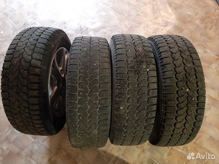 Yokohama Ice Guard Stud IG55 195/55 R15