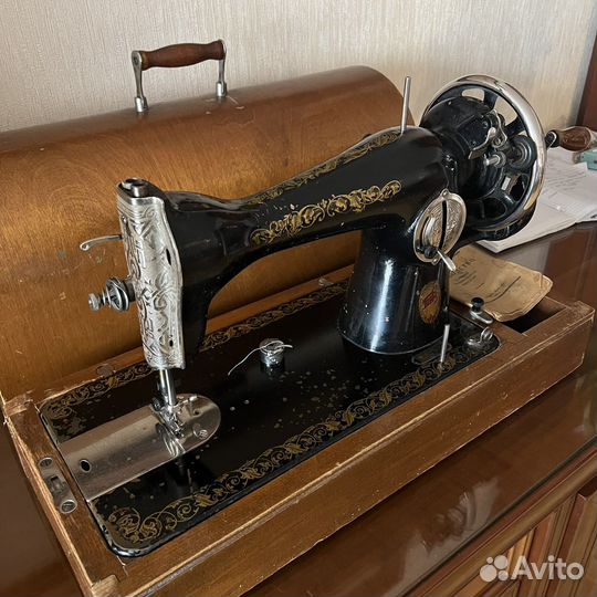 Швейная машина Подольск