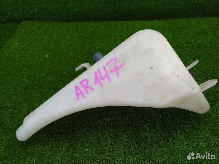 Бачок омывателя Alfa Romeo 147