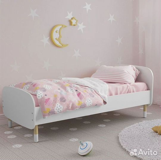 Детская кровать со столом