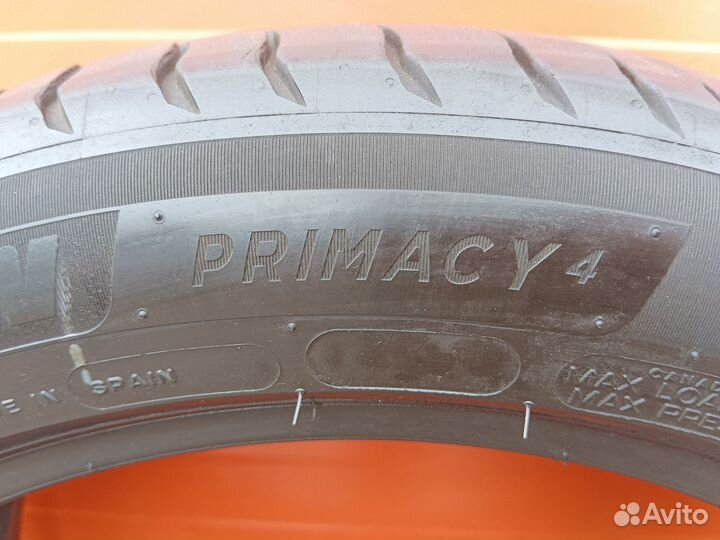 Michelin Primacy 4 235/45 R17 94Y