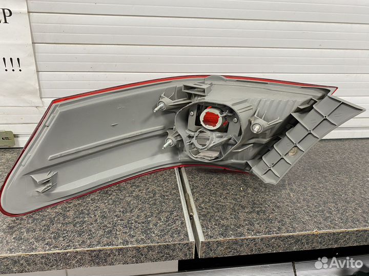 Задние фонари Toyota Camry 40