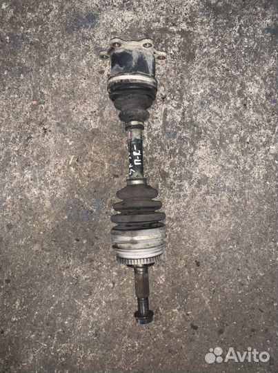 Привод передний правый Тойота Noah SR50