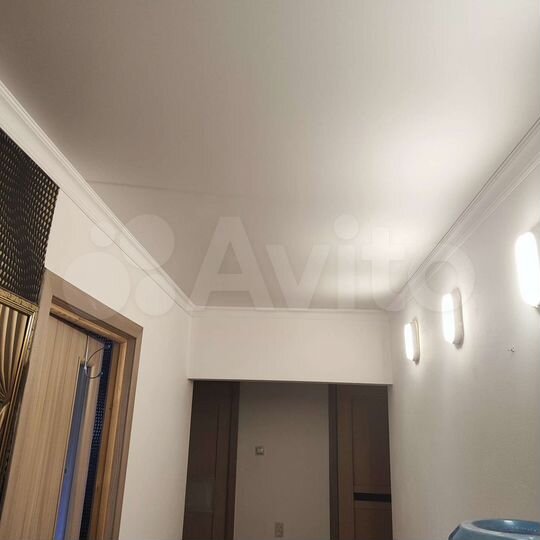 3-к. квартира, 68 м², 1/9 эт.