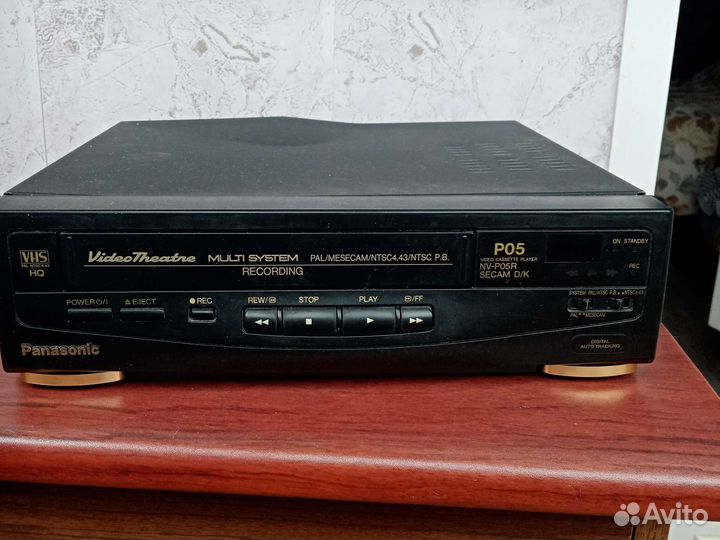 Видеомагнитофон panasonic