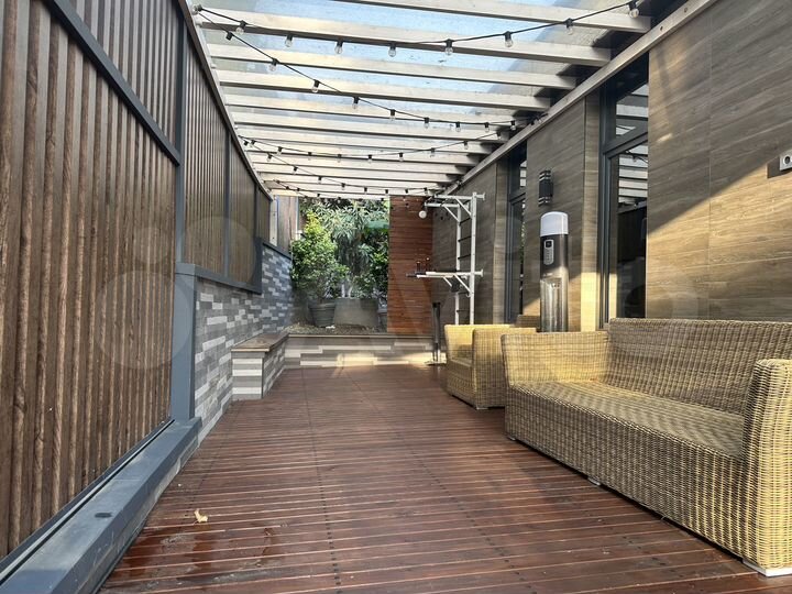 Коттедж 187,5 м² на участке 5 сот.