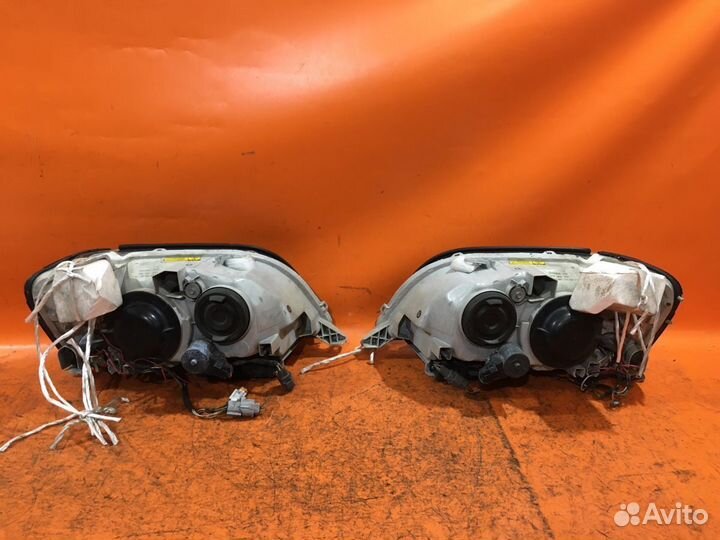 Фары Toyota Crown JZS171